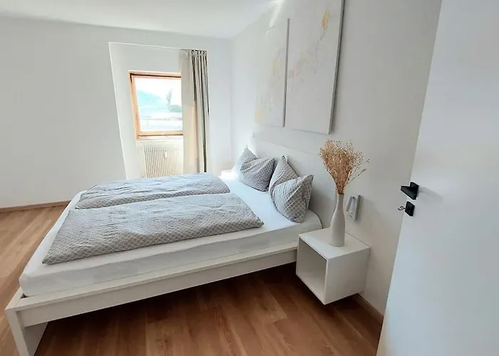 Renovated Flat Close To The Centre *